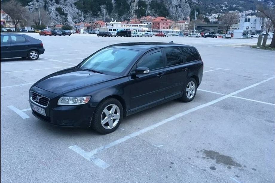 Volvo V50