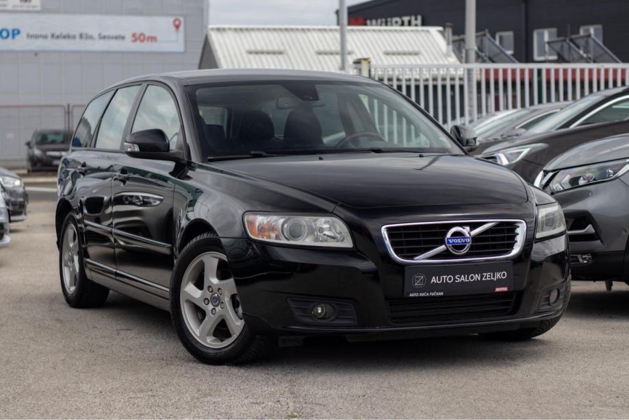 Volvo V50