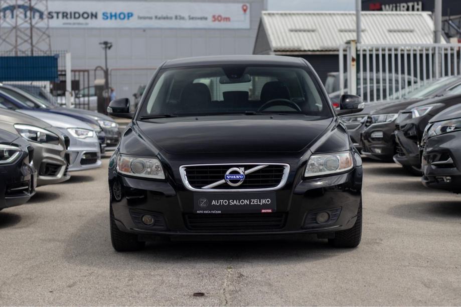 Volvo V50 D2••REGISTRIRAN••NAPRAVLJEN VELIKI SERVS••, fotografija 5