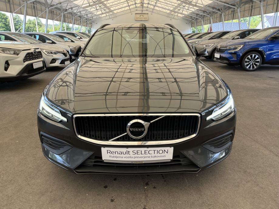 Volvo V60 B3P Momentum Pro Automatik, fotografija 2
