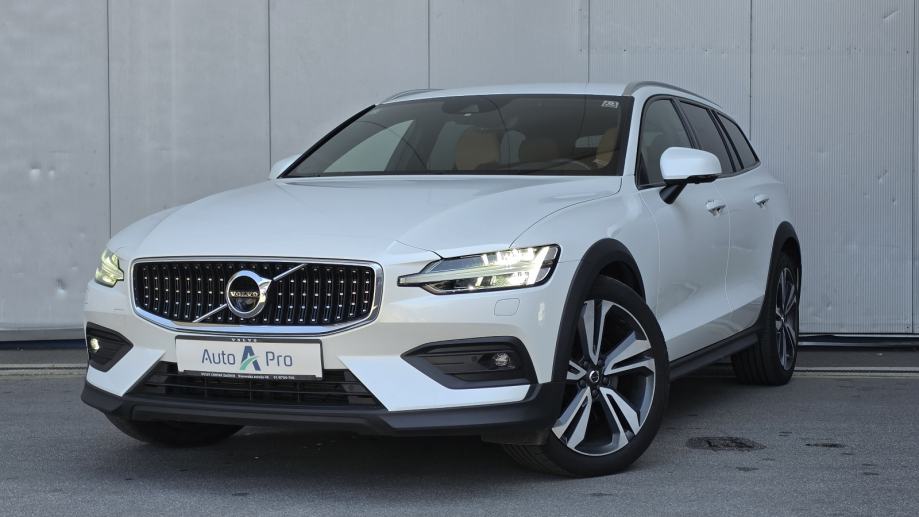 Volvo V60 Cross Country