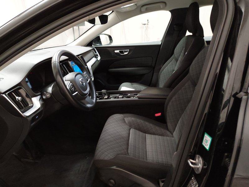 Volvo V60 B4 D Core automatik • AHK • Full LED, fotografija 6