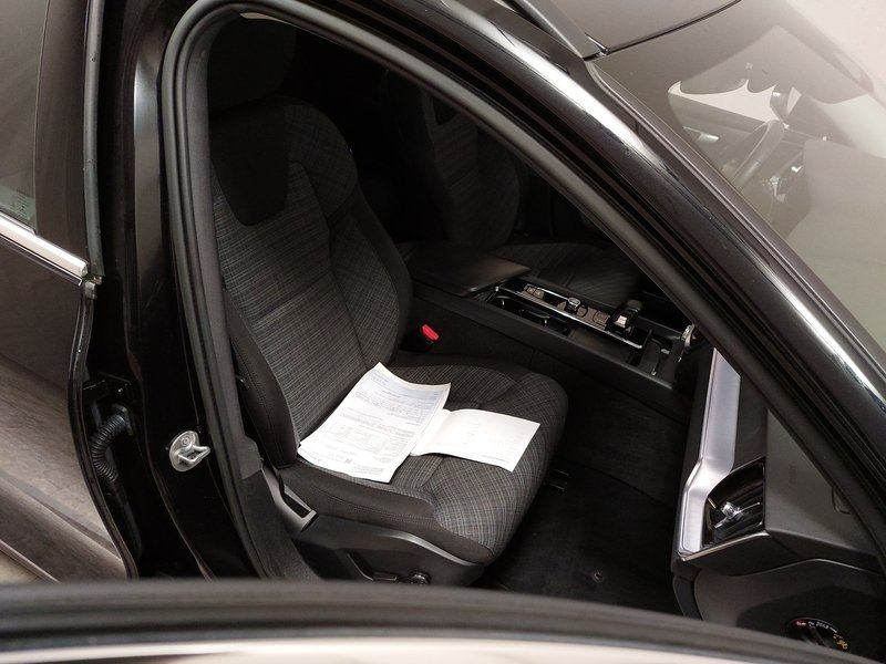 Volvo V60 B4 D Core automatik • AHK • Full LED, fotografija 10