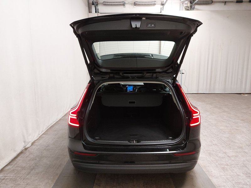 Volvo V60 B4 D Core automatik • AHK • Full LED, fotografija 17