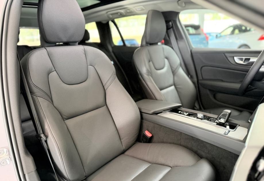 Volvo V60 B4 Plus Dark - 360 KAMERA, HUD, PANO,ADAP. LED, KOZA, H&K, fotografija 8