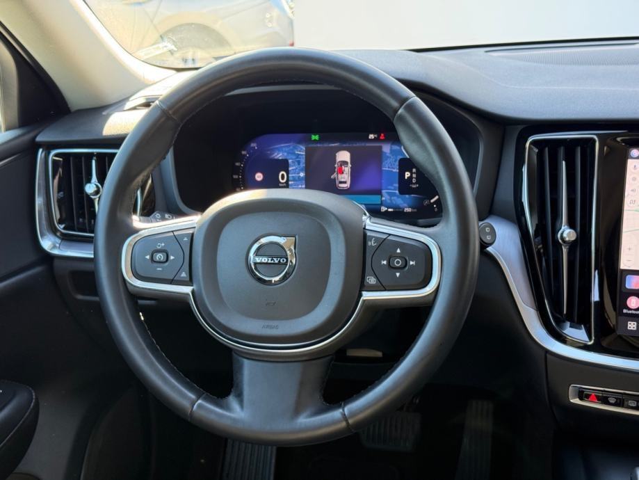 Volvo V60 B4D Core LEASING BEZ UČEŠĆA I BEZ JAMACA, fotografija 3