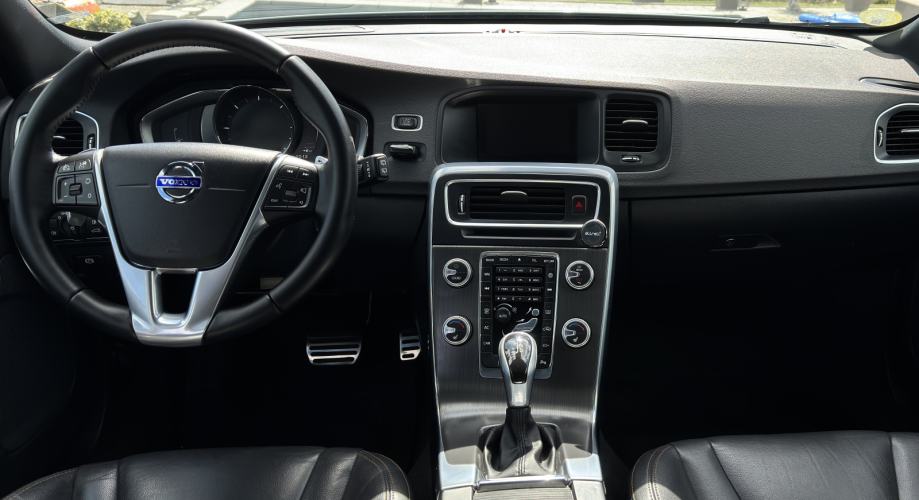 Volvo V60 Cross Country 2.0 D3*Automatik*Summum*Ne plaća se prijenos, fotografija 14