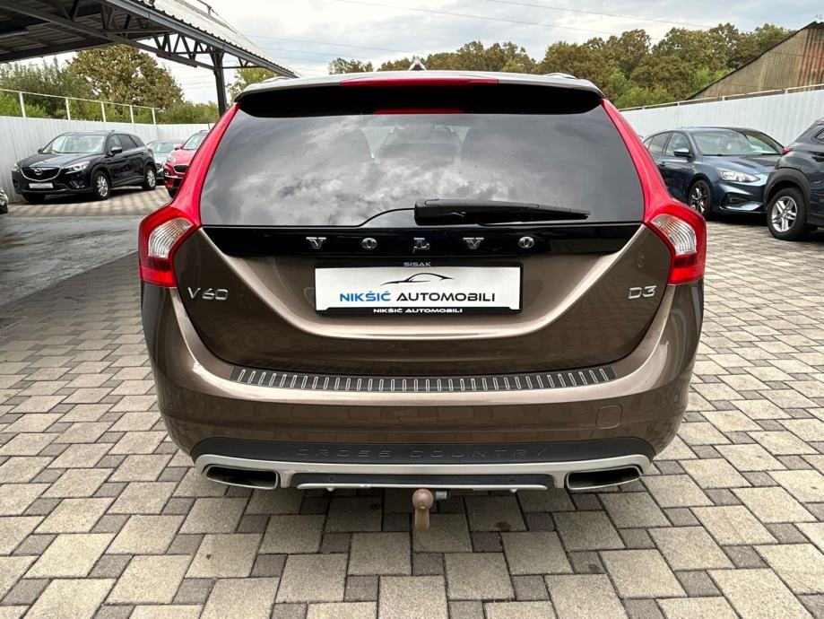 Volvo V60 Cross Country 2.0 D4 *garancija na km**full servisna**, pogled izvana - slika 4
