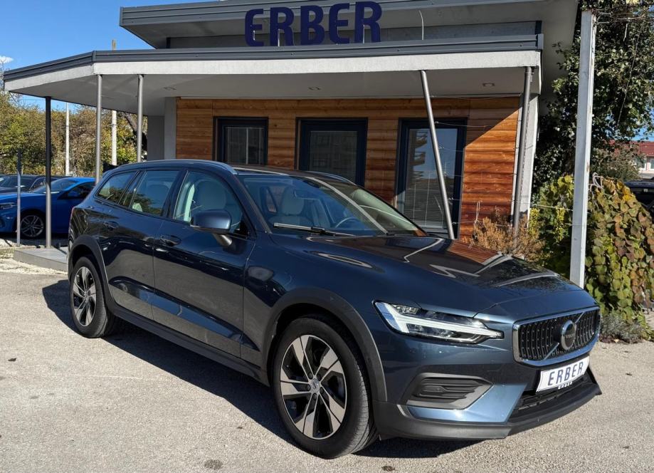 Volvo V60 Cross Country B4 (d) AWD aut. Core, fotografija 6