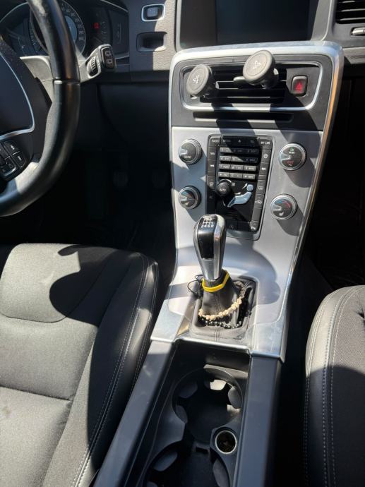 VOLVO V60 CROSS COUNTRY D3, pogled izvana - slika 3