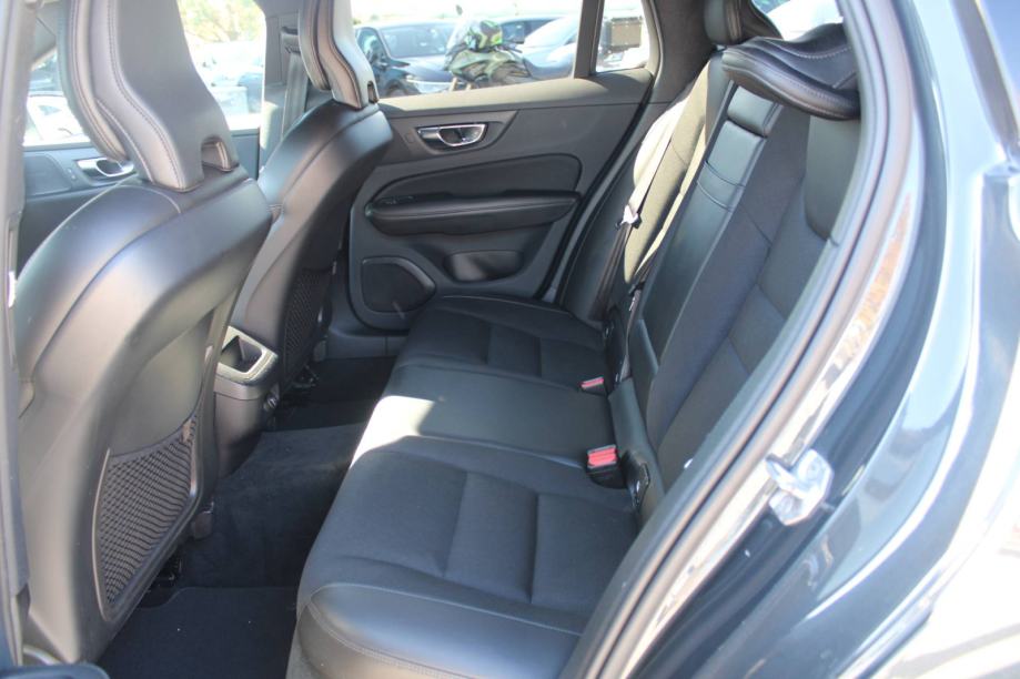 Volvo V60 D3 AUTOMATIK *LED, NAVIGACIJA, HARMAN-KARDON*, fotografija 11
