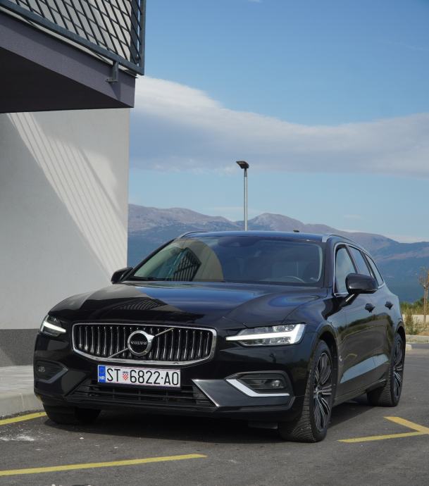 Volvo V60 D3 Inscription automatik 2019!!, fotografija 2