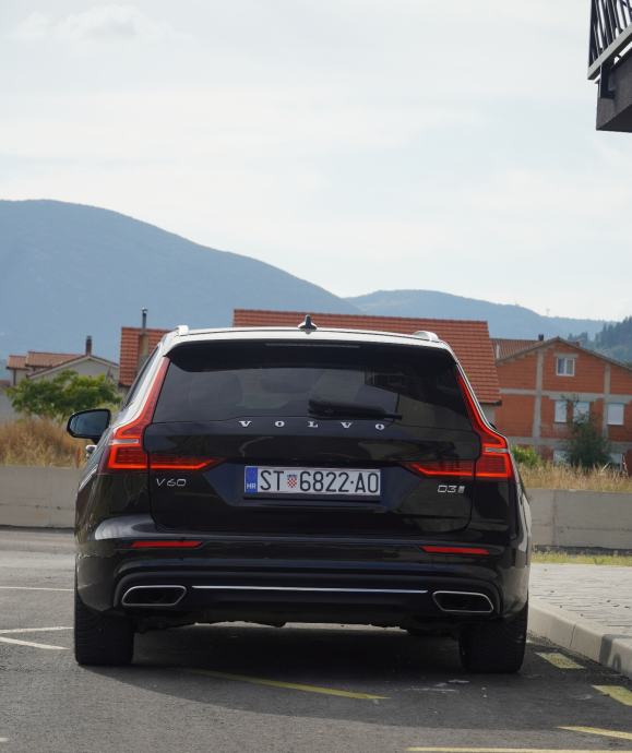 Volvo V60 D3 Inscription automatik 2019!!, fotografija 6