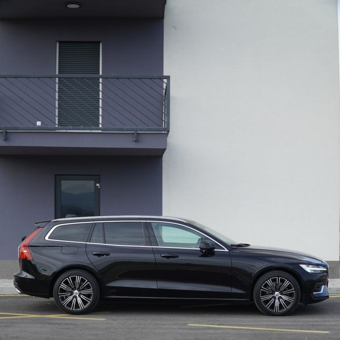 Volvo V60 D3 Inscription automatik 2019!!, fotografija 5
