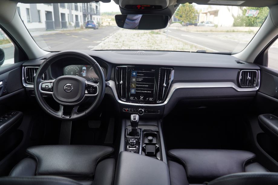 Volvo V60 D3 Inscription automatik 2019!!, fotografija 10