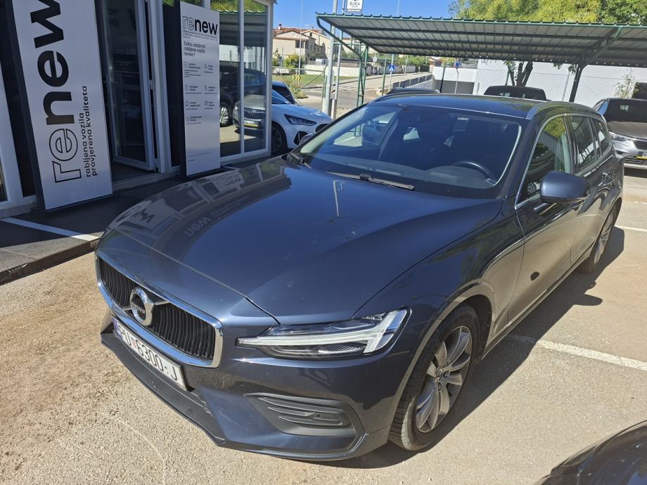 Volvo V60 D3 Momentum, fotografija 7
