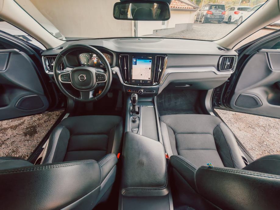 Volvo V60 D3 2.0D 150 ks MOMENTUM,, STANJE NOVO NOVO ❗❗, fotografija 15