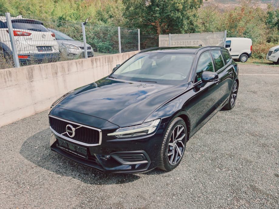 Volvo V60 D3 2.0D 150 ks MOMENTUM,, STANJE NOVO NOVO ❗❗, fotografija 12