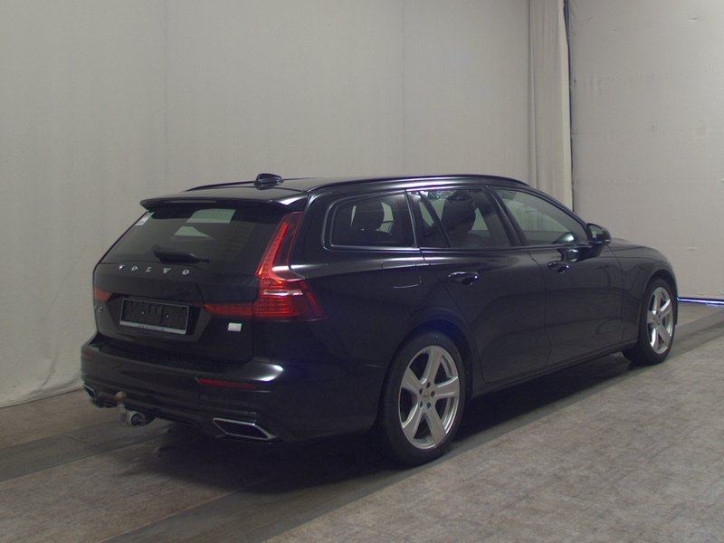 Volvo V60 T6 AWD R-Design automatik • ACC • LED, fotografija 4
