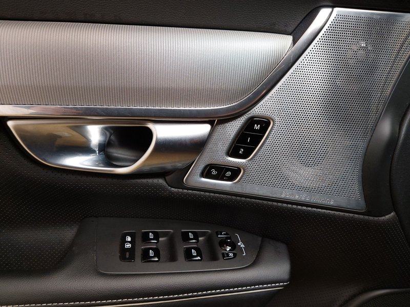 Volvo V90 R-Design automatik • AHK • 360° kamera, fotografija 5