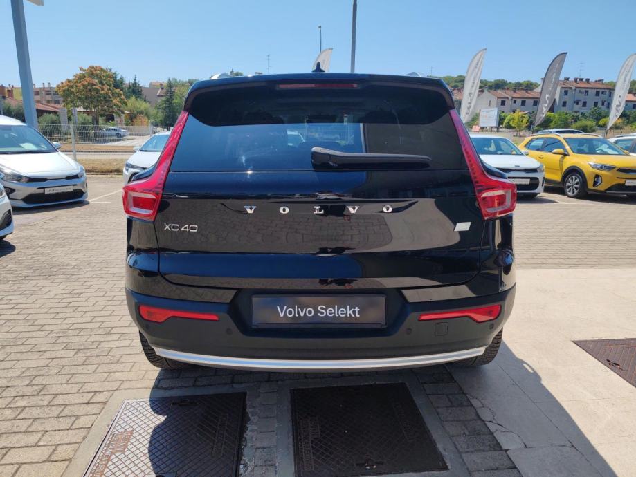 Volvo XC40 1.5T5 TWE 262HP ULTRA BRIGHT AT FWD DCT, NAV, KAMERA, TEMPO, fotografija 4