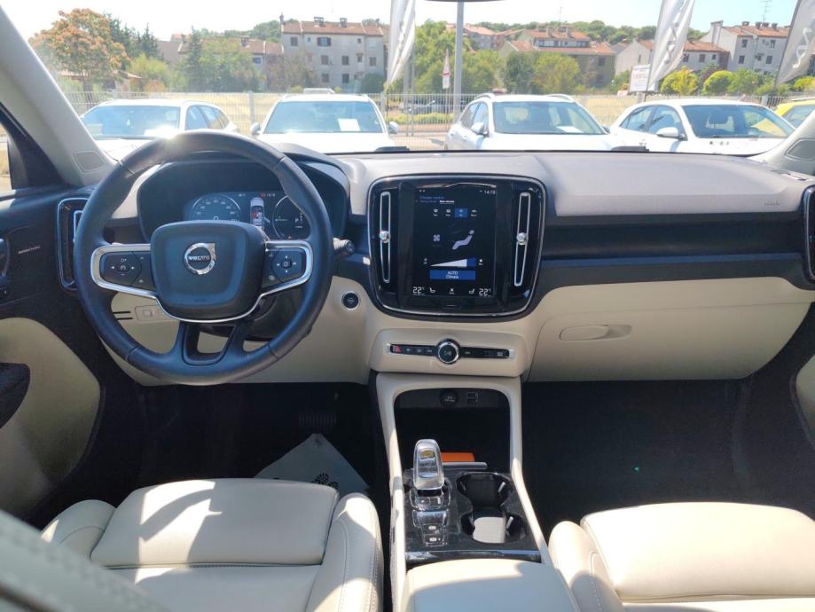 Volvo XC40 1.5T5 TWE 262HP ULTRA BRIGHT AT FWD DCT, NAV, KAMERA, TEMPO, fotografija 15