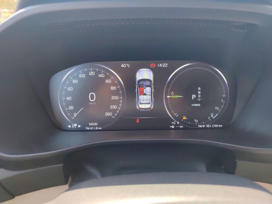 Volvo XC40 1.5T5 TWE 262HP ULTRA BRIGHT AT FWD DCT, NAV, KAMERA, TEMPO, fotografija 17