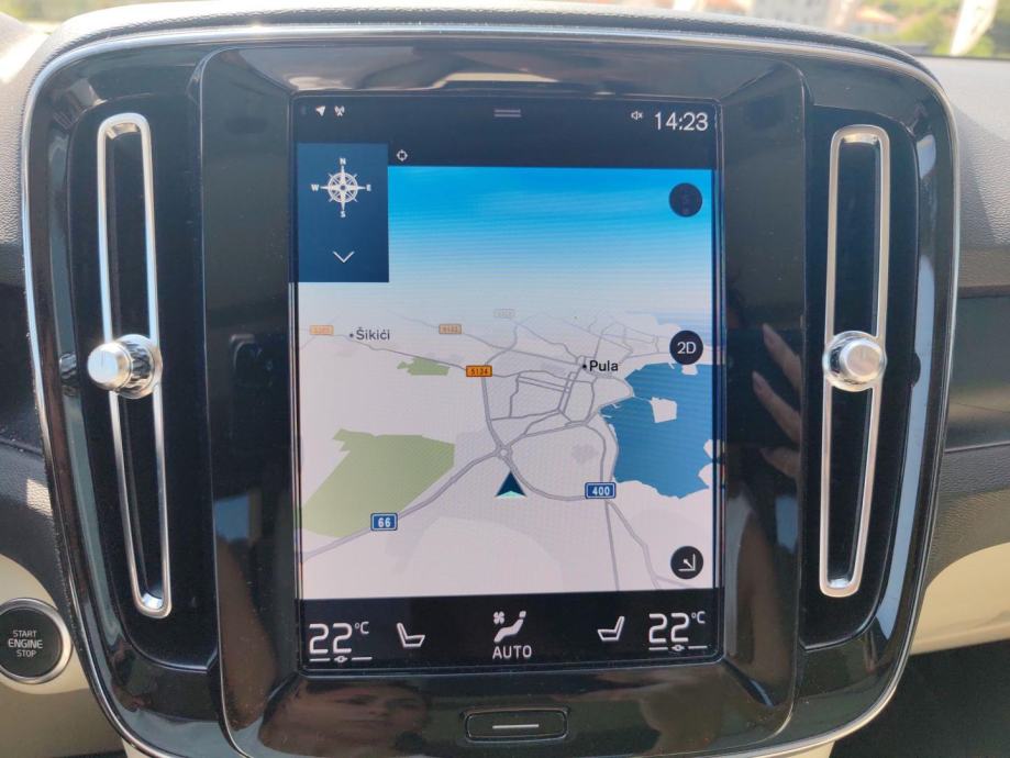 Volvo XC40 1.5T5 TWE 262HP ULTRA BRIGHT AT FWD DCT, NAV, KAMERA, TEMPO, fotografija 19