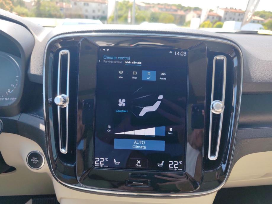 Volvo XC40 1.5T5 TWE 262HP ULTRA BRIGHT AT FWD DCT, NAV, KAMERA, TEMPO, fotografija 20