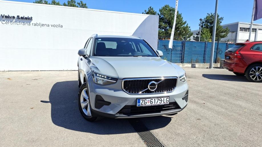 Volvo XC40 B3 MILD HYBRID PETROL CORE 163HP, JAMSTVO, fotografija 3