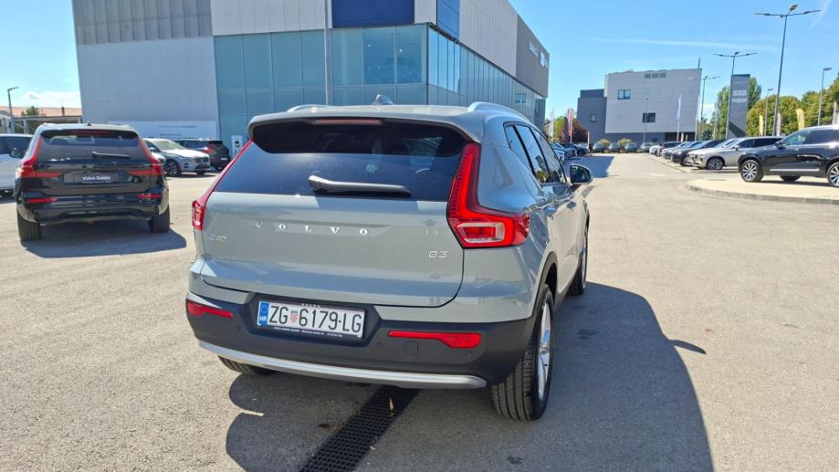 Volvo XC40 B3 MILD HYBRID PETROL CORE 163HP, JAMSTVO, fotografija 7