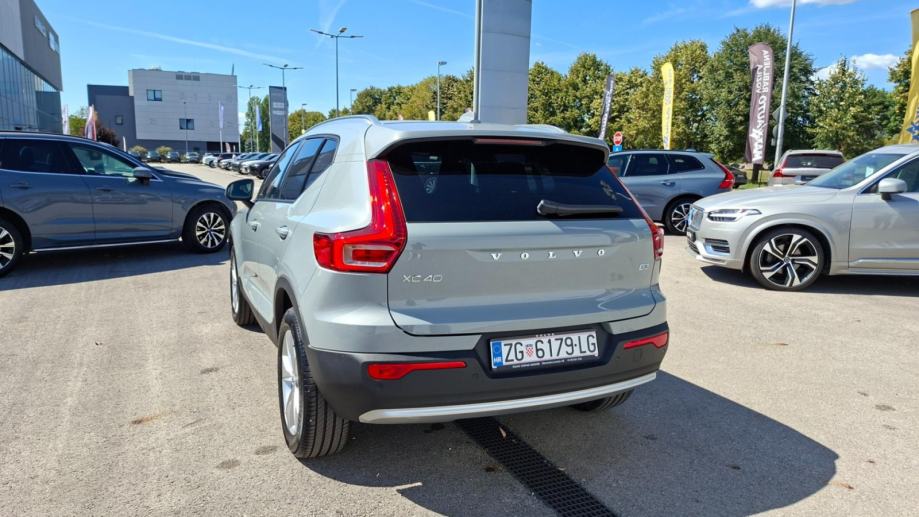 Volvo XC40 B3 MILD HYBRID PETROL CORE 163HP, JAMSTVO, fotografija 9