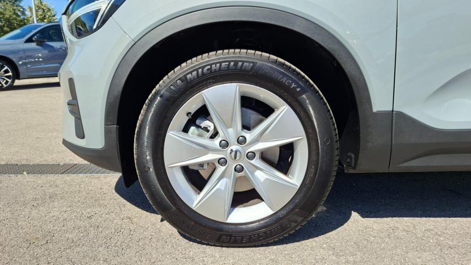 Volvo XC40 B3 MILD HYBRID PETROL CORE 163HP, JAMSTVO, fotografija 14