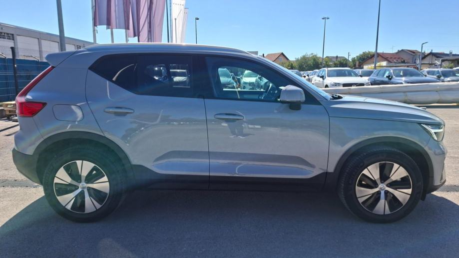 Volvo XC40 B3 MILD HYBRID PETROL CORE 163HP, JAMSTVO, fotografija 5