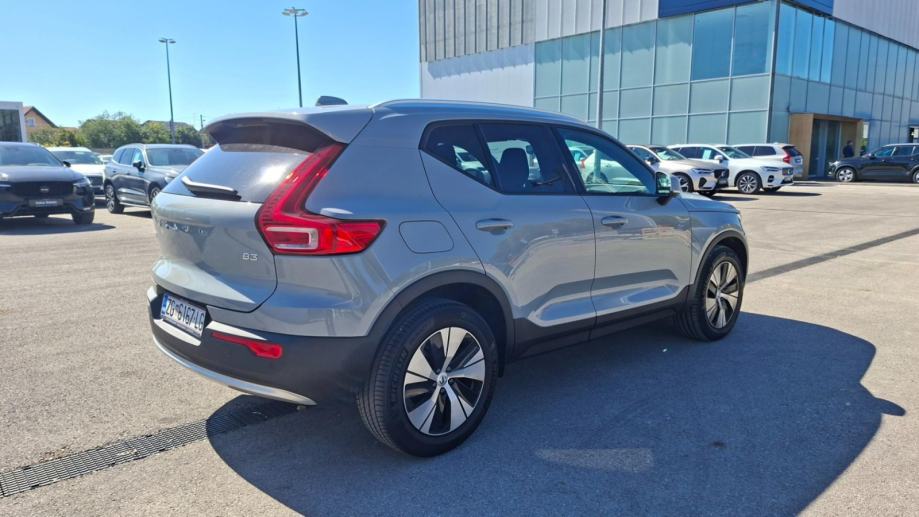Volvo XC40 B3 MILD HYBRID PETROL CORE 163HP, JAMSTVO, fotografija 6
