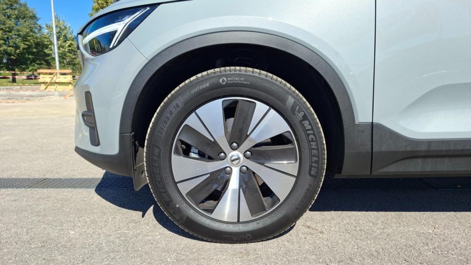 Volvo XC40 B3 MILD HYBRID PETROL CORE 163HP, JAMSTVO, fotografija 14