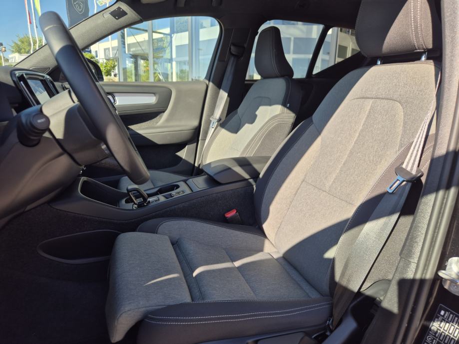 Volvo XC40 B3 Mild hybrid Petrol Core Automatik, fotografija 9