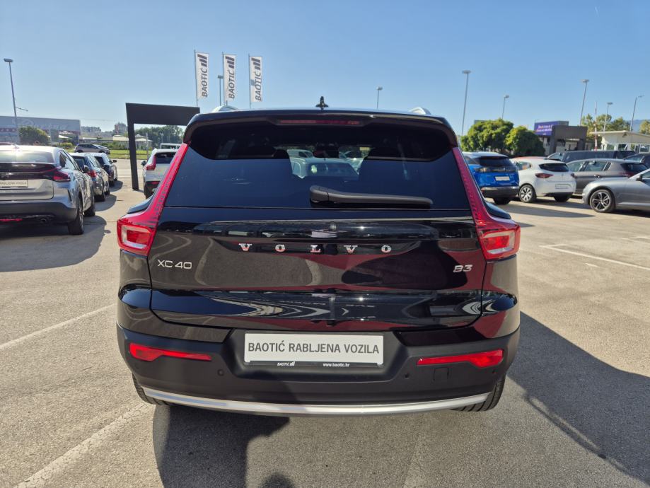 Volvo XC40 B3 Mild hybrid Petrol Core Automatik, fotografija 6