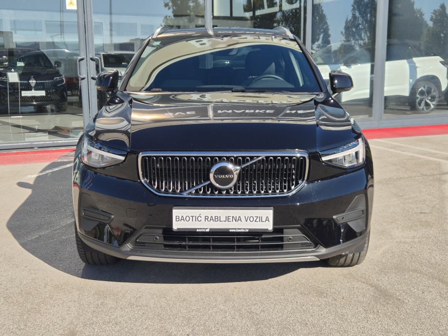 Volvo XC40 B3 Mild hybrid Petrol Core Automatik, fotografija 2