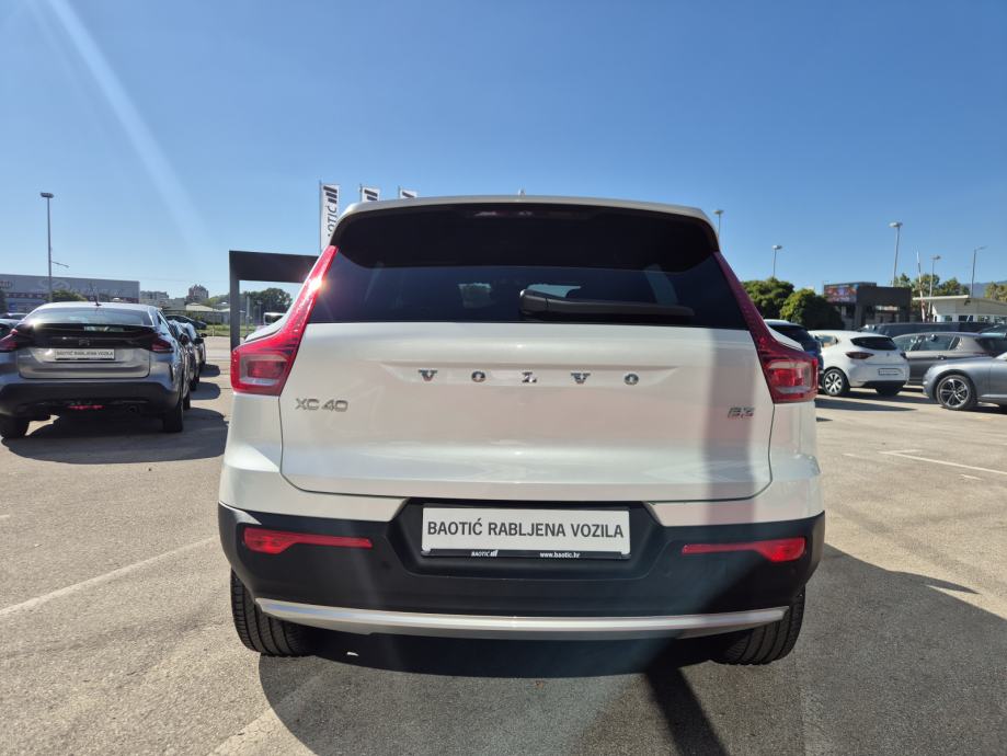 Volvo XC40 B3 Mild hybrid Petrol Core Automatik, fotografija 6