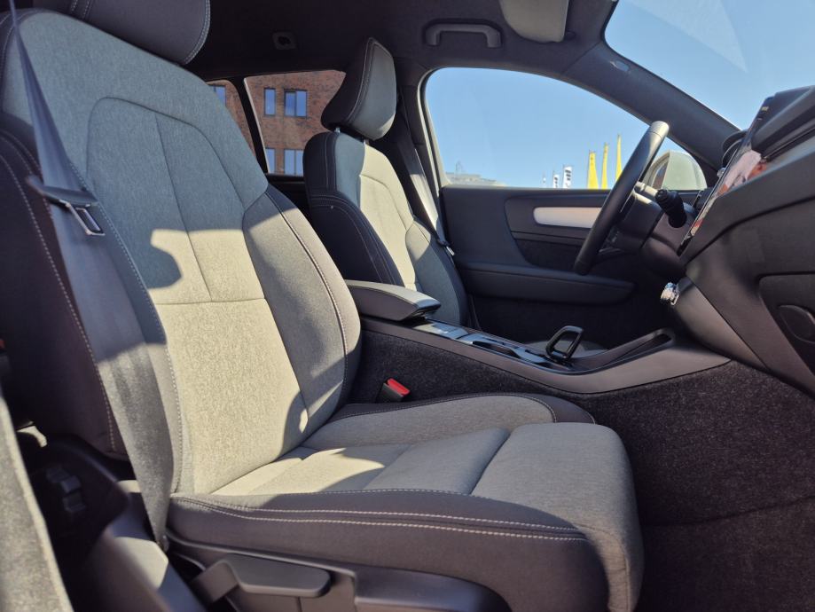 Volvo XC40 B3 Mild hybrid Petrol Core Automatik, fotografija 11
