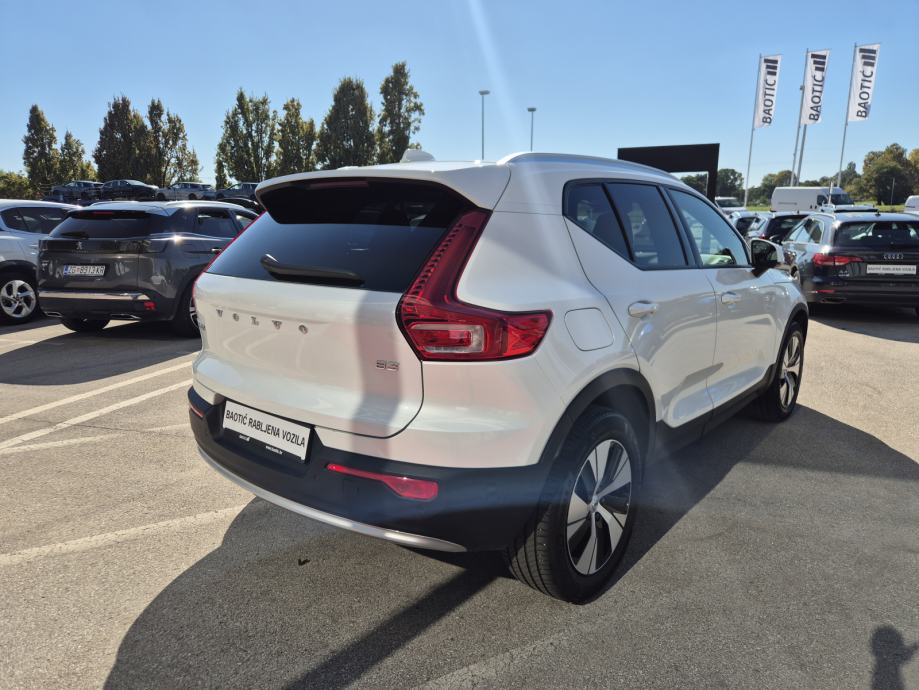 Volvo XC40 B3 Mild hybrid Petrol Core Automatik, fotografija 5