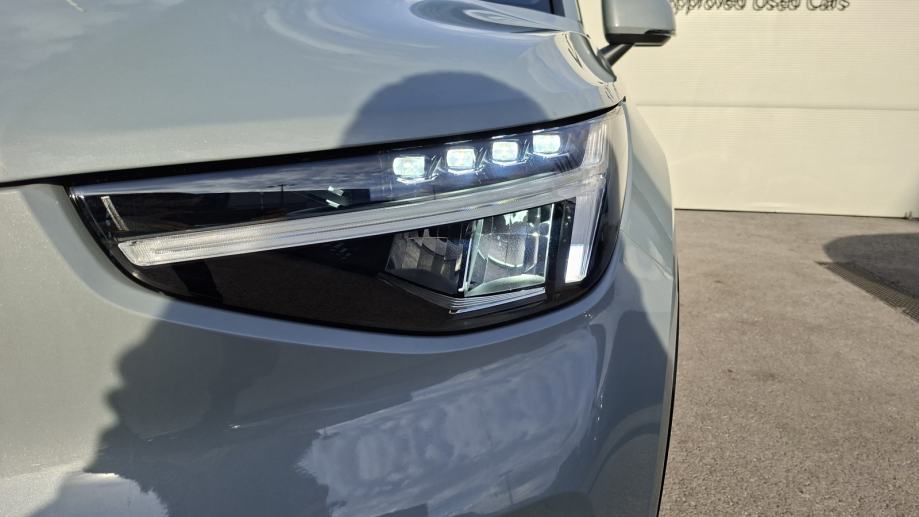 Volvo XC40 B3(P) CORE, NAV, KAMERA, TEMPOMAT, fotografija 13