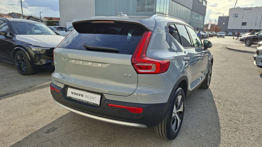 Volvo XC40 B3(P) CORE, NAV, KAMERA, TEMPOMAT, fotografija 7