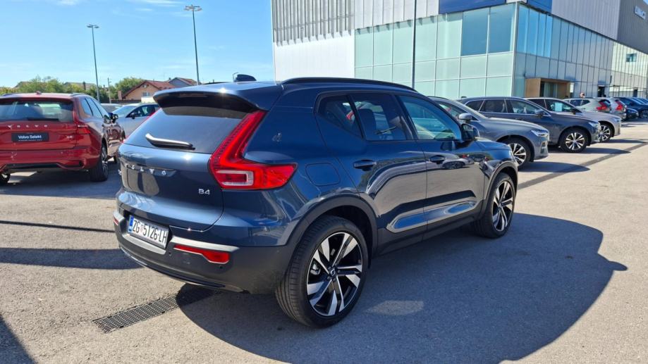 Volvo XC40 B4 MILD HYBRID PETROL ULTRA DARK, NAV, KAMERA, TEMPOMAT, JA, fotografija 6