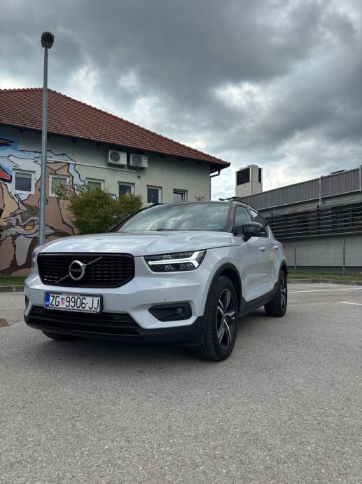 Volvo XC40 R-design D3 automatik 2020 godina, fotografija 6