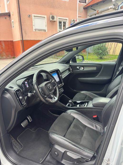 Volvo XC40 R-design D3 automatik 2020 godina, fotografija 8