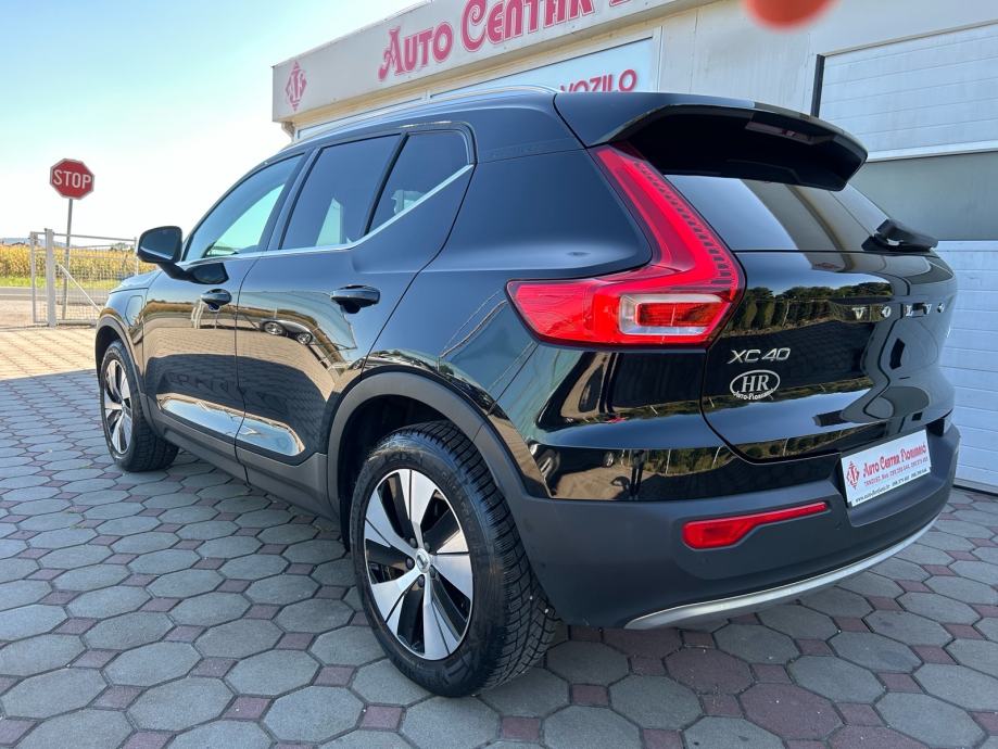Volvo XC40 RECHARGE T4 2022.,PLUG IN+HYBRID+BENZIN, 211 Ks TOP, fotografija 5