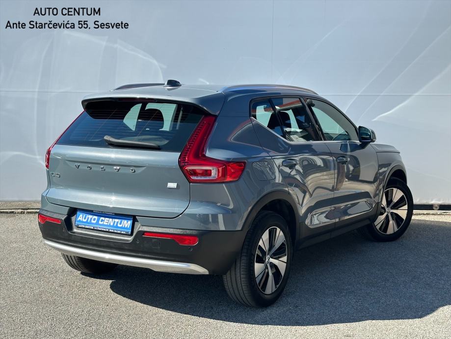 Volvo XC40 Recharge T4 PLUG-IN HYBRID CORE, fotografija 3