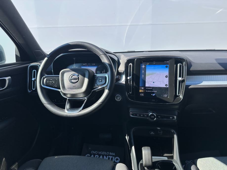 Volvo XC40 Recharge T4 PLUG-IN HYBRID CORE, fotografija 6